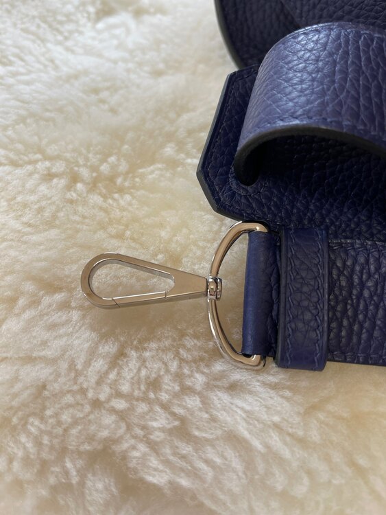 ジプシエール28（ブランドバッグ）の商品画像 - 査定依頼日：2025年3月8日 - 最高査定価格：500,000円