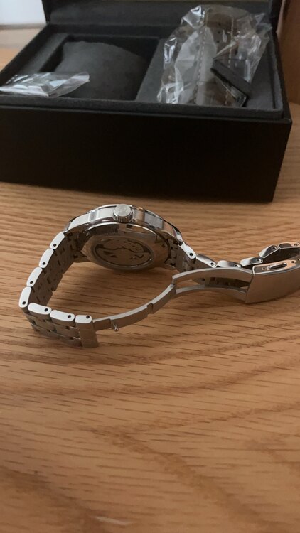 その他 その他 オリエントスター　RK-AV0B12e（高級時計）の商品画像 - 査定依頼日：2025年5月31日 - 最高査定価格：39,000円