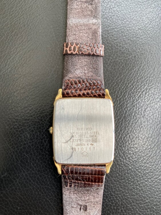 Dolce（高級時計）の商品画像 - 査定依頼日：2025年5月11日 - 最高査定価格：30,000円