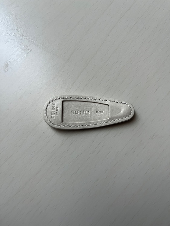 セリーヌ  （ブランドバッグ）の商品画像 - 査定依頼日：2025年7月30日 - 最高査定価格：30,000円