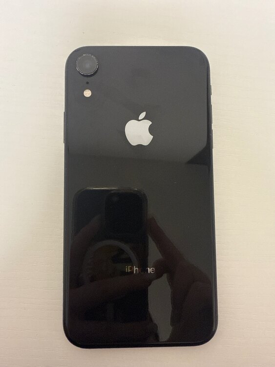 iPhoneXR ブラック 128GB（スマホ）の商品画像 - 査定依頼日：2025年4月30日 - 最高査定価格：13,000円