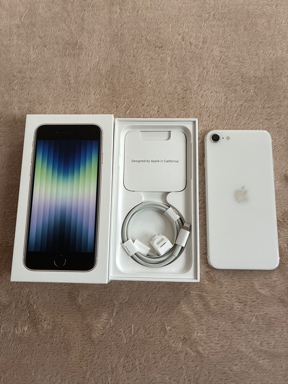 iPhone iPhoneSE 64GB 楽天モバイル（スマホ）の商品画像 - 査定依頼日：2026年6月10日 - 最高査定価格：14,000円