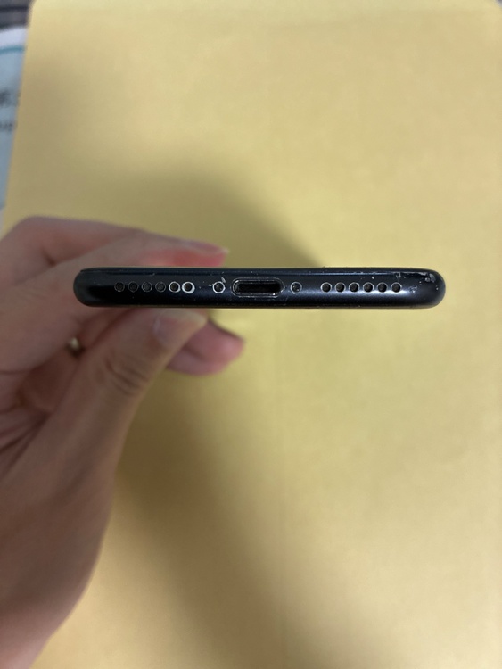 iPhone7（スマホ）の商品画像 - 査定依頼日：2026年8月17日 - 最高査定価格：1,500円