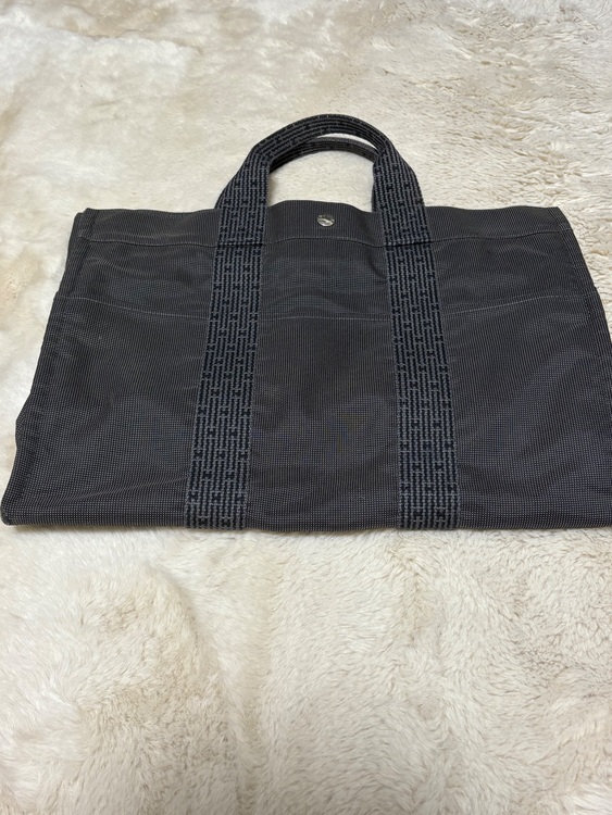 エールラインMM（ブランドバッグ）の商品画像 - 査定依頼日：2025年11月27日 - 最高査定価格：20,000円