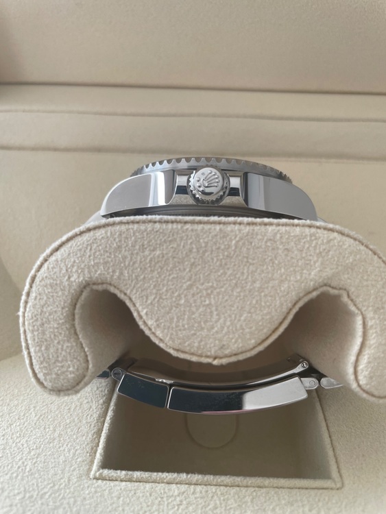 DEEPSEAブラック（高級時計）の商品画像 - 査定依頼日：2025年8月20日 - 最高査定価格：1,920,000円