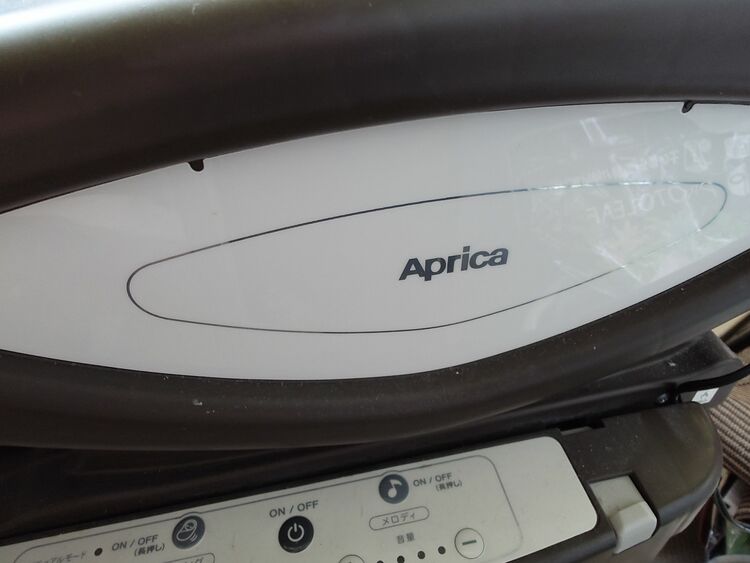 Aprica YuraLism（ベビー用品）の商品画像 - 査定依頼日：2025年6月22日 - 最高査定価格：500円