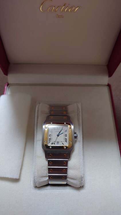 カルティエ サントス W20011C4（高級時計）の商品画像 - 査定依頼日：2025年5月20日 - 最高査定価格：600,000円
