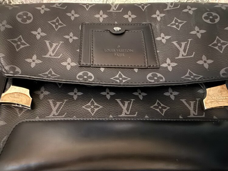 メッセンジャー･ヴォワヤージュ PM　M40511（ブランドバッグ）の商品画像 - 査定依頼日：2025年12月12日 - 最高査定価格：200,000円