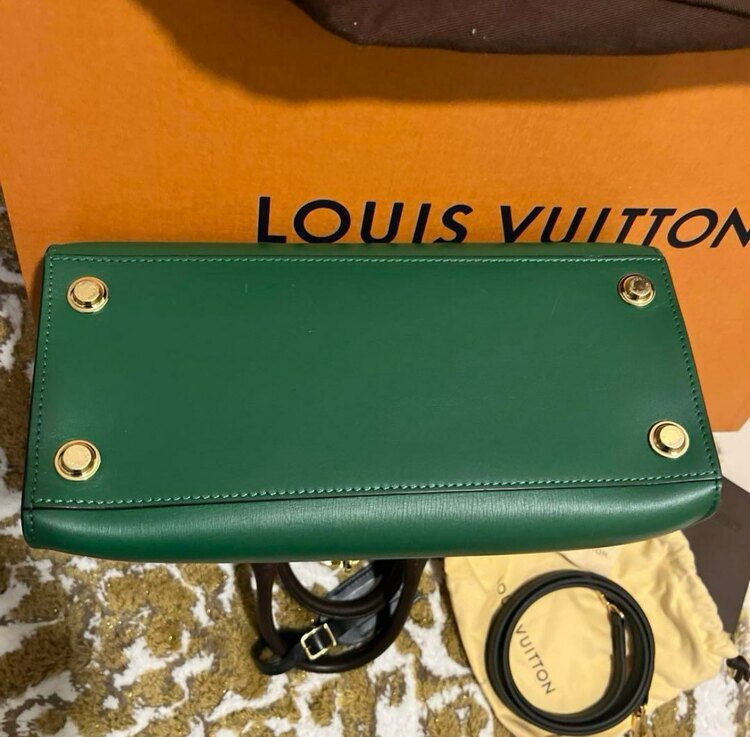 シティスティーマーPM（ブランドバッグ）の商品画像 - 査定依頼日：2025年1月17日 - 最高査定価格：90,000円