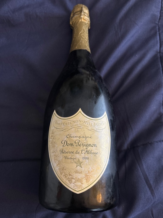 シャンパン ドン・ペリニヨン （お酒）の商品画像 - 査定依頼日：2025年6月25日 - 最高査定価格：95,000円