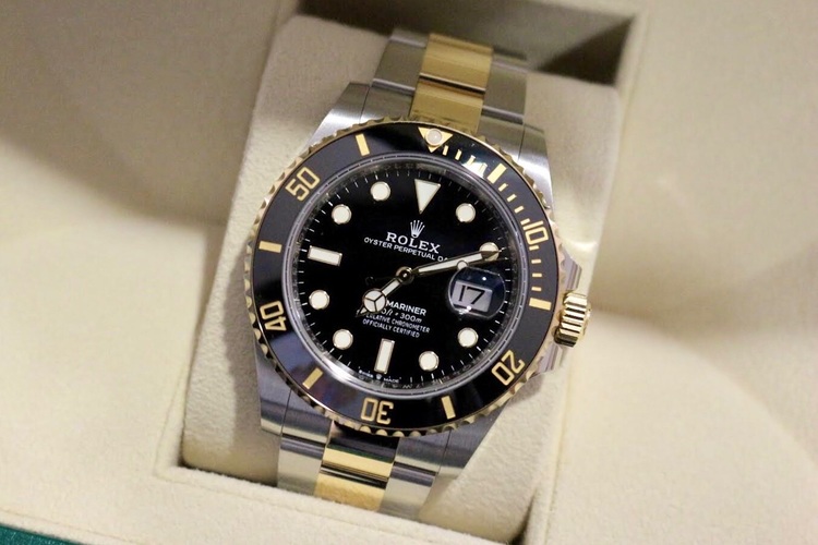 126613LN（高級時計）の商品画像 - 査定依頼日：2022年7月4日 - 最高査定価格：2,100,000円