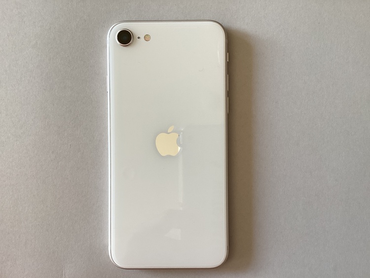 iPhone SE (第 3 世代) 64GB Softbank（スマホ）の商品画像 - 査定依頼日：2026年2月4日 - 最高査定価格：35,000円