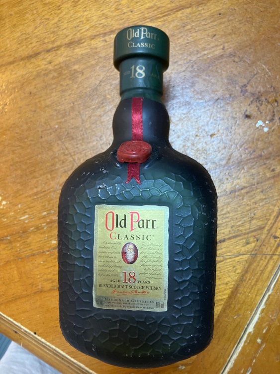 ウイスキー オールドパー （お酒）の商品画像 - 査定依頼日：2025年10月20日 - 最高査定価格：4,000円