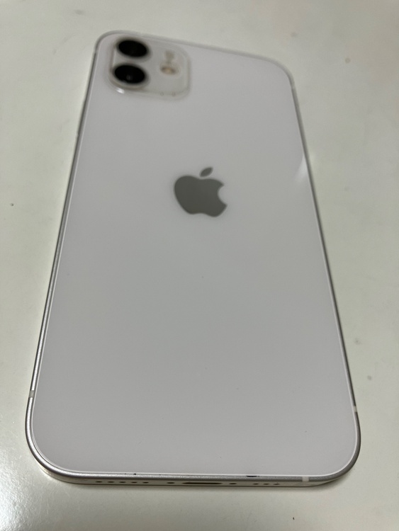 iPhone iPhone 12 256GB SIMフリー（スマホ）の商品画像 - 査定依頼日：2026年8月22日 - 最高査定価格：27,500円