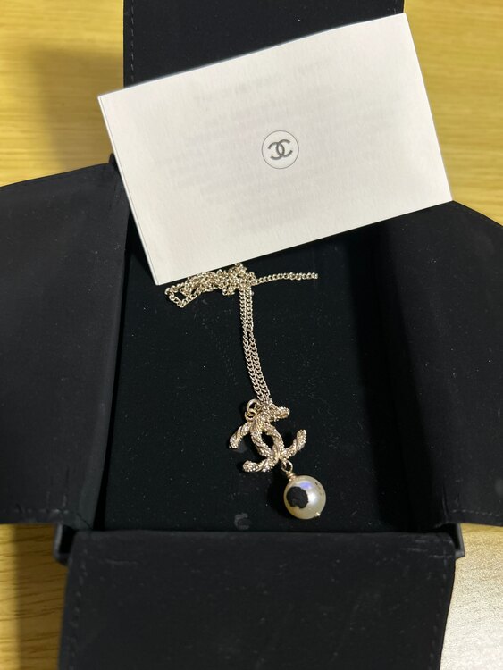 ネックレス（ブランド財布・小物）の商品画像 - 査定依頼日：2025年4月12日 - 最高査定価格：50,000円