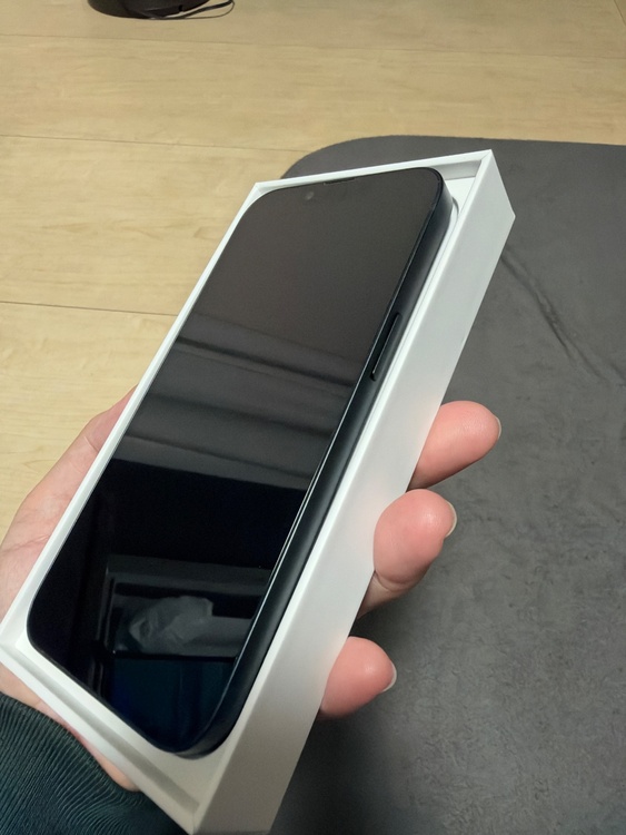 iPhone14 128GB（スマホ）の商品画像 - 査定依頼日：2026年10月3日 - 最高査定価格：46,500円