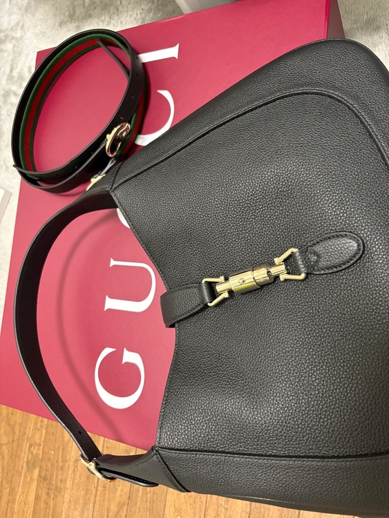 グッチ  （ブランドバッグ）の商品画像 - 査定依頼日：2025年8月26日 - 最高査定価格：240,000円