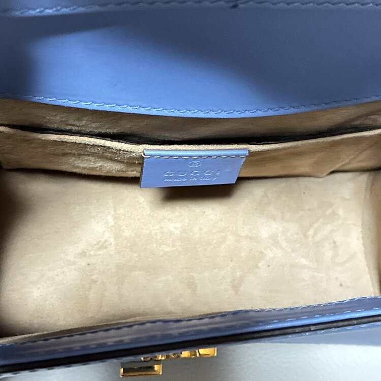 GUCCI グッチ シルヴィ ハンドバッグ ショルダー シェリー 2way（ブランドバッグ）の商品画像 - 査定依頼日：2025年5月22日 - 最高査定価格：83,000円