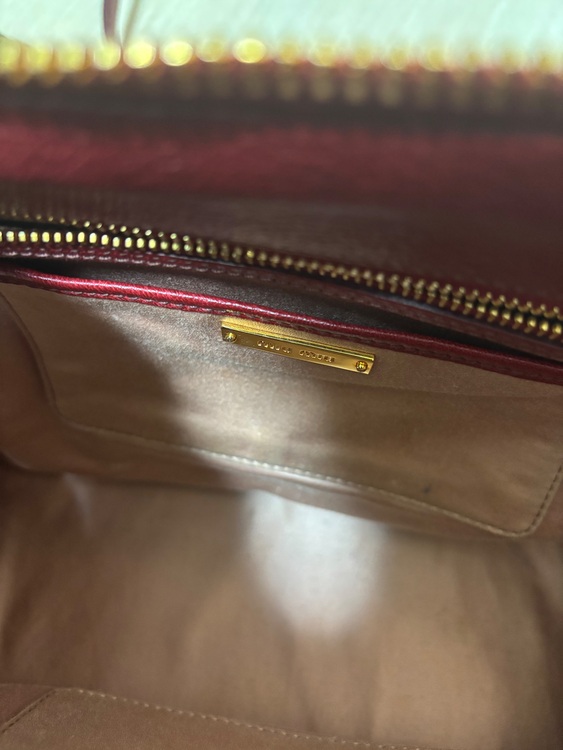 ミュウミュウ  （ブランドバッグ）の商品画像 - 査定依頼日：2025年10月22日 - 最高査定価格：15,000円