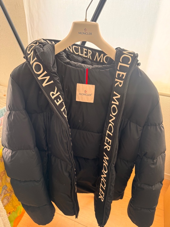 MONTCLA（古着・ファッション）の商品画像 - 査定依頼日：2025年12月18日 - 最高査定価格：98,000円