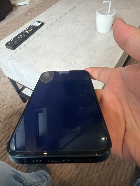 iPhone iPhone 13 128GB Softbank（スマホ）の商品画像 - 査定依頼日：2026年6月9日 - 最高査定価格：36,500円