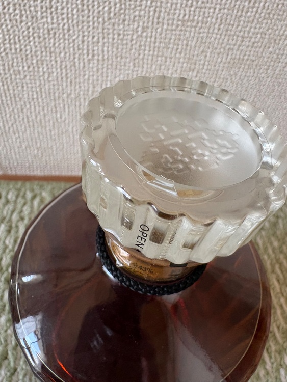 ウイスキー サントリー響 （お酒）の商品画像 - 査定依頼日：2026年1月5日 - 最高査定価格：25,000円