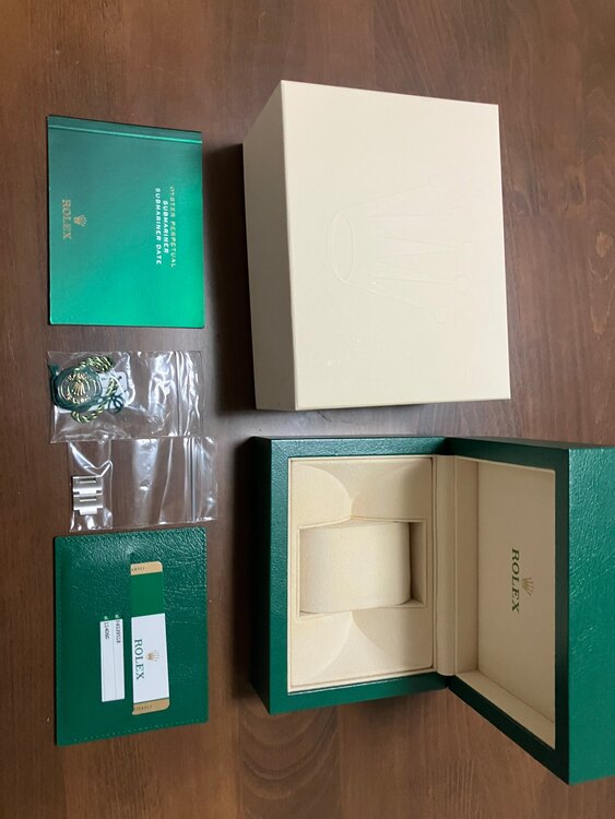 ロレックス サブマリーナー 11406（高級時計）の商品画像 - 査定依頼日：2025年5月12日 - 最高査定価格：1,450,000円