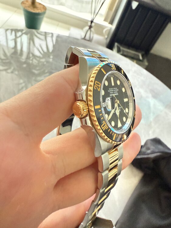 ロレックス サブマリーナー 126613l（高級時計）の商品画像 - 査定依頼日：2025年2月25日 - 最高査定価格：2,450,000円