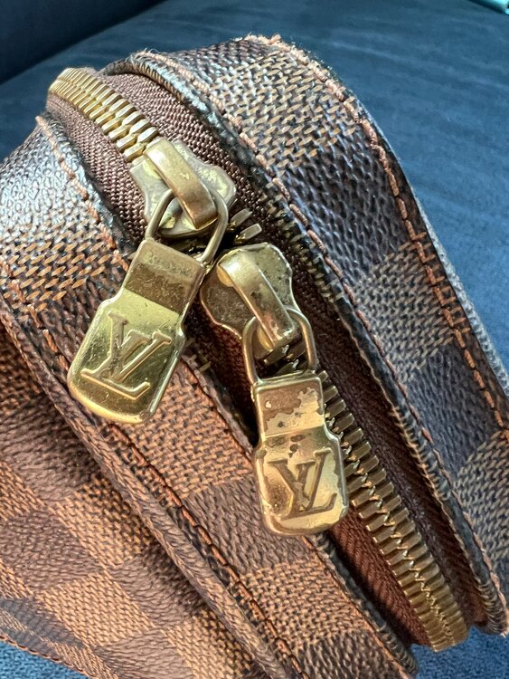 N51994 ジェロニモス　中期（ブランドバッグ）の商品画像 - 査定依頼日：2025年2月24日 - 最高査定価格：70,000円