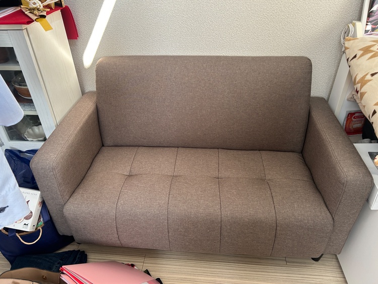 2人掛けソファー（家具・寝具）の商品画像 - 査定依頼日：2026年8月24日 - 最高査定価格：100,000円