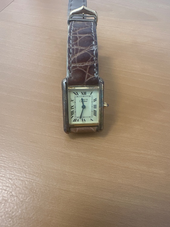 カルティエタンク（高級時計）の商品画像 - 査定依頼日：2025年11月19日 - 最高査定価格：220,000円