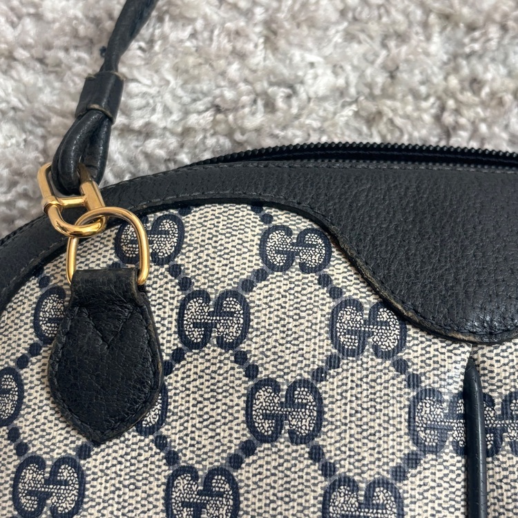 オールドグッチ　ショルダーバッグ（ブランドバッグ）の商品画像 - 査定依頼日：2025年7月4日 - 最高査定価格：10,000円