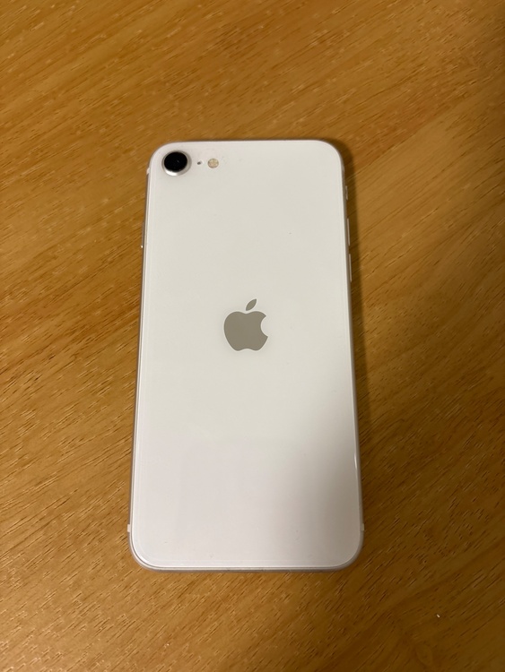 iPhone SE (第 3 世代) 64GB SIMフリー（スマホ）の商品画像 - 査定依頼日：2026年2月17日 - 最高査定価格：20,000円