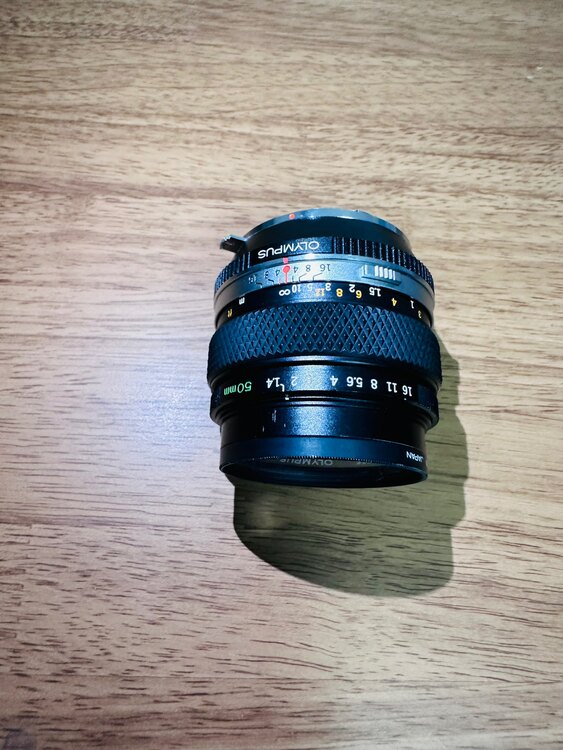 カメラ3台とレンズとアクセサリー（カメラ）の商品画像 - 査定依頼日：2025年5月12日 - 最高査定価格：25,000円