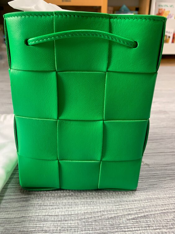 ボッテガ・ヴェネタ  （ブランドバッグ）の商品画像 - 査定依頼日：2025年3月15日 - 最高査定価格：80,000円