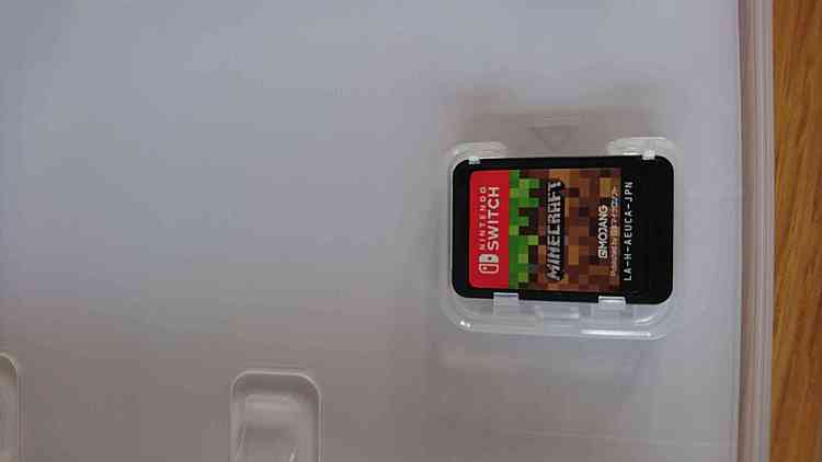 マインクラフト（ゲーム機本体・ゲームソフト）の商品画像 - 査定依頼日：2019年12月11日 - 最高査定価格：7,620円