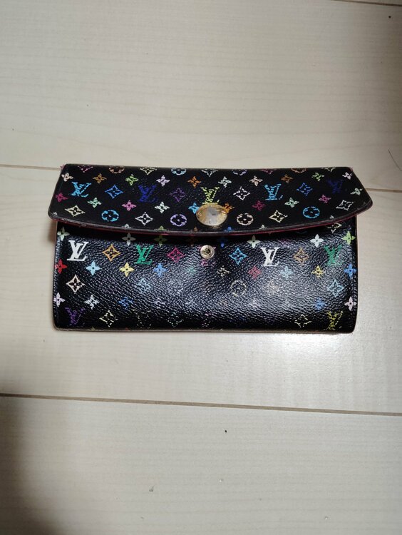 ルイヴィトン マルチカラー （ブランドバッグ）の商品画像 - 査定依頼日：2026年4月2日 - 最高査定価格：3,000円