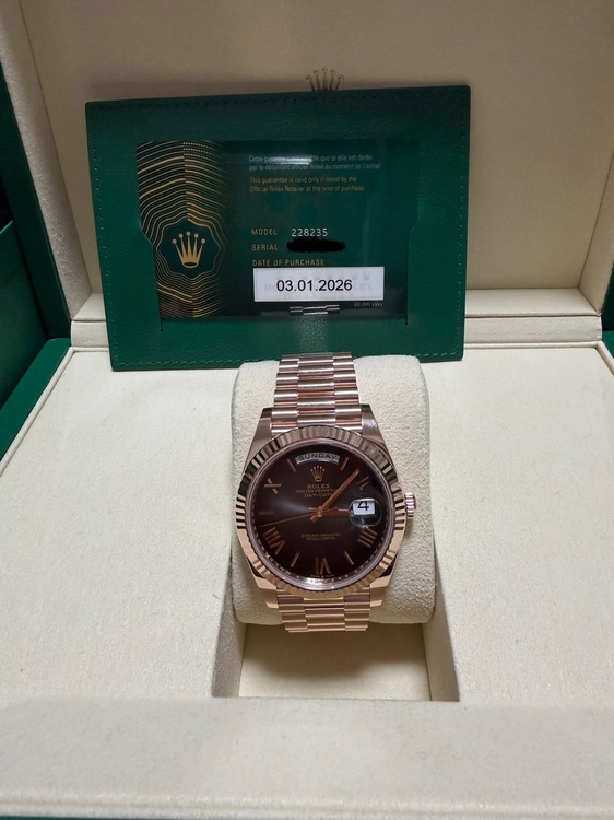 エバーローズゴールド、スレートオンブレ文字盤（高級時計）の商品画像 - 査定依頼日：2026年1月4日 - 最高査定価格：9,150,000円