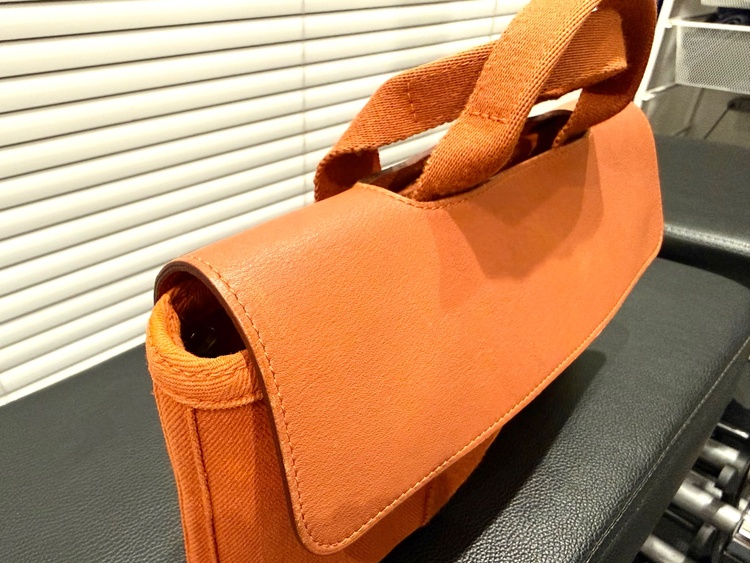 ヴァルパライソ（ブランドバッグ）の商品画像 - 査定依頼日：2025年12月19日 - 最高査定価格：60,000円