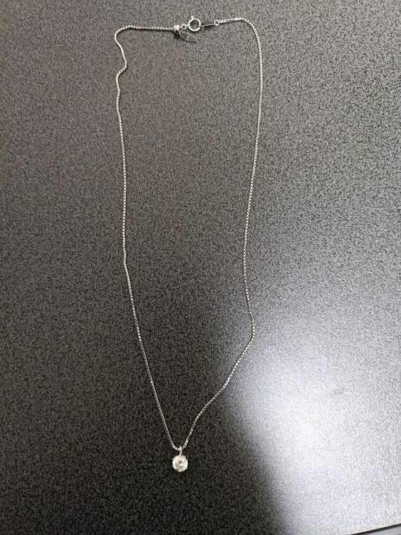 不明（金・貴金属）の商品画像 - 査定依頼日：2025年1月12日 - 最高査定価格：300,000円