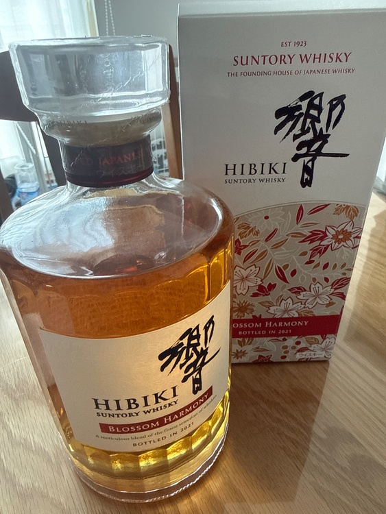 響ブロッサムハーモニー2021（お酒）の商品画像 - 査定依頼日：2026年4月1日 - 最高査定価格：22,000円