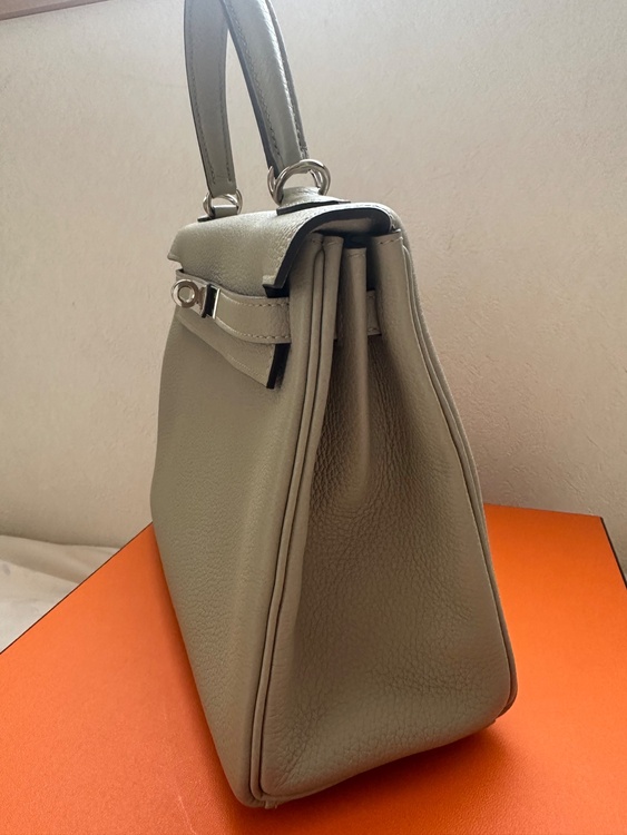 エルメス ケリー （ブランドバッグ）の商品画像 - 査定依頼日：2026年3月8日 - 最高査定価格：2,800,000円