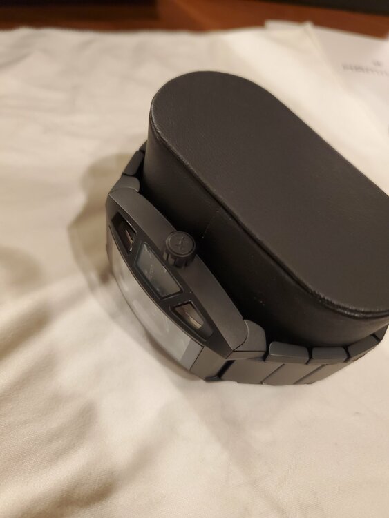 その他 その他 H13605130（高級時計）の商品画像 - 査定依頼日：2026年2月22日 - 最高査定価格：100,000円