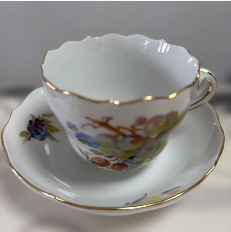 マイセン　フルーツ（食器）の商品画像 - 査定依頼日：2025年11月6日 - 最高査定価格：10,000円