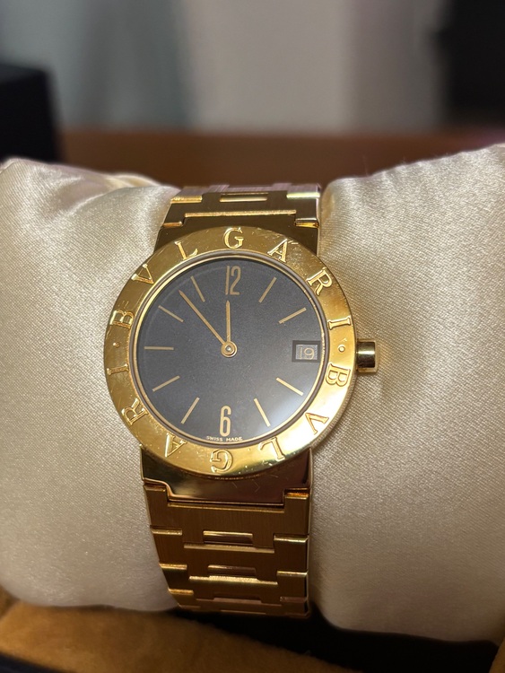 ブルガリ ブルガリブルガリ （高級時計）の商品画像 - 査定依頼日：2025年8月14日 - 最高査定価格：1,700,000円