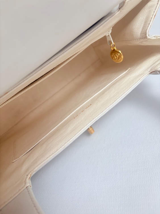 ショッピングバッグ（ブランドバッグ）の商品画像 - 査定依頼日：2025年7月14日 - 最高査定価格：400,000円