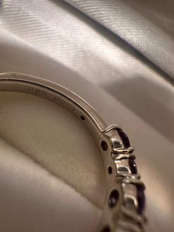 ベキリーブルーガーネットリング（金・貴金属）の商品画像 - 査定依頼日：2025年10月13日 - 最高査定価格：40,000円