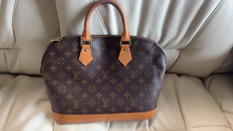 ルイヴィトン アルマ（ブランドバッグ）の商品画像 - 査定依頼日：2026年9月7日 - 最高査定価格：30,000円