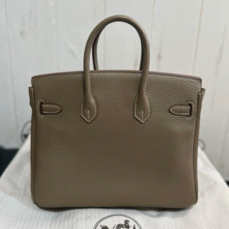 エルメス バーキン （ブランドバッグ）の商品画像 - 査定依頼日：2025年9月29日 - 最高査定価格：2,500,000円