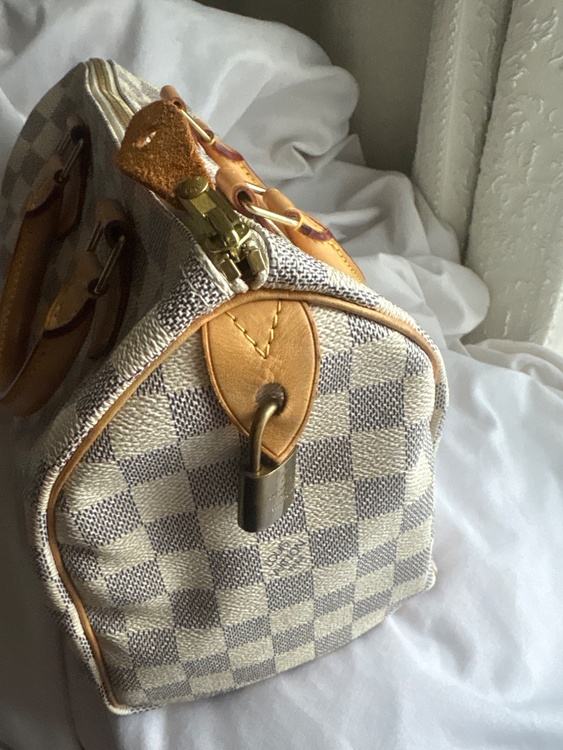 ルイヴィトン ダミエ （ブランドバッグ）の商品画像 - 査定依頼日：2025年12月10日 - 最高査定価格：110,000円